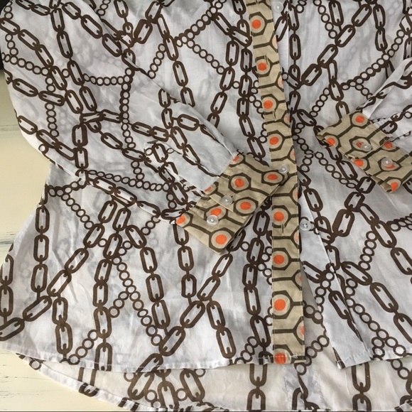 French Curve Print Button Down - Picture 6 of 8